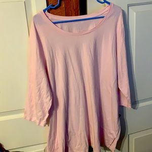 Quarter sleeve pink top